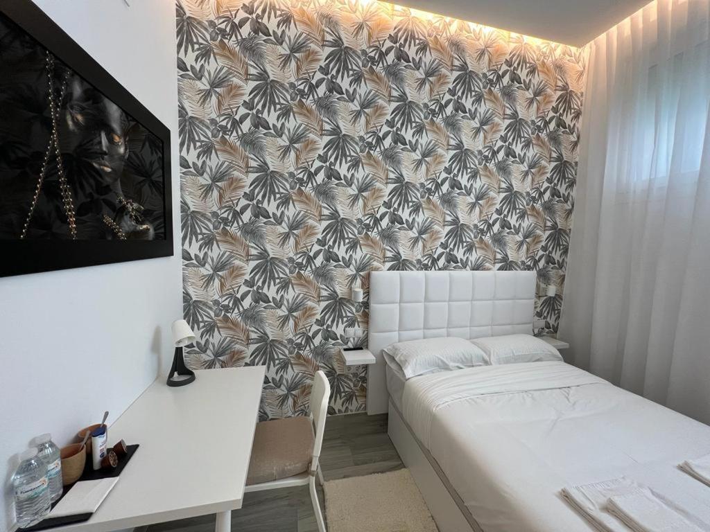 Habitacion Bruselas Style Madrid Exterior foto